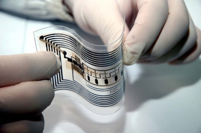 Modelo flexible de etiqueta identificadora (tag) por radiofrecuencia (RFID)